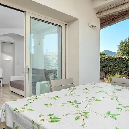 Holiday home Smeraldina