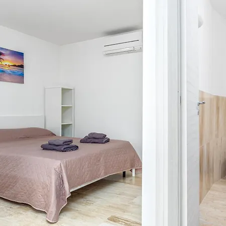 Holiday home Smeraldina *